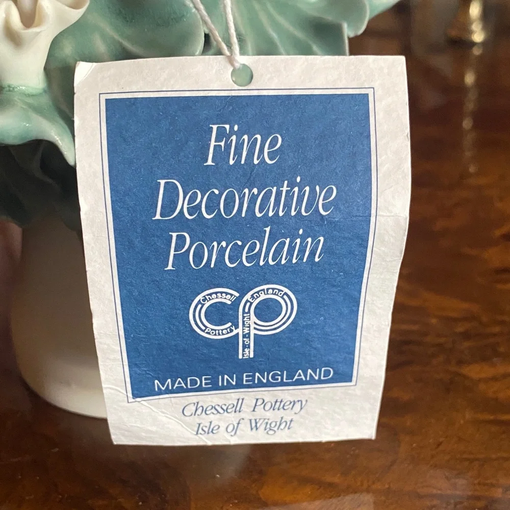 Chessell Pottery England Fine Porcelain Floral Candle Holder New With Tags 7”